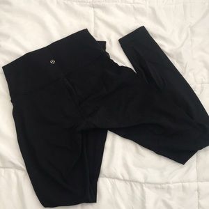High Rise Lululemon Wunder Under Sz 4 Black